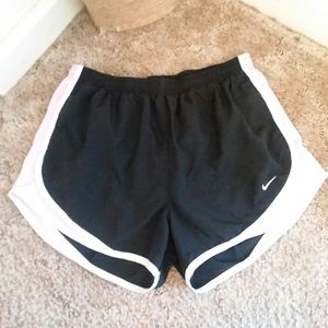 Running shorts